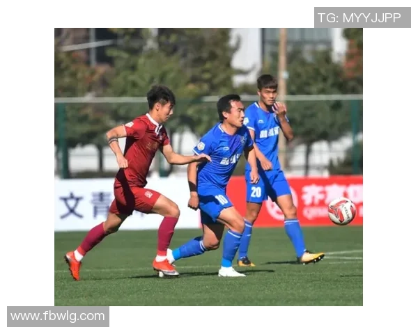 武汉攀岩队边路渗透战术解析与实战应用探讨